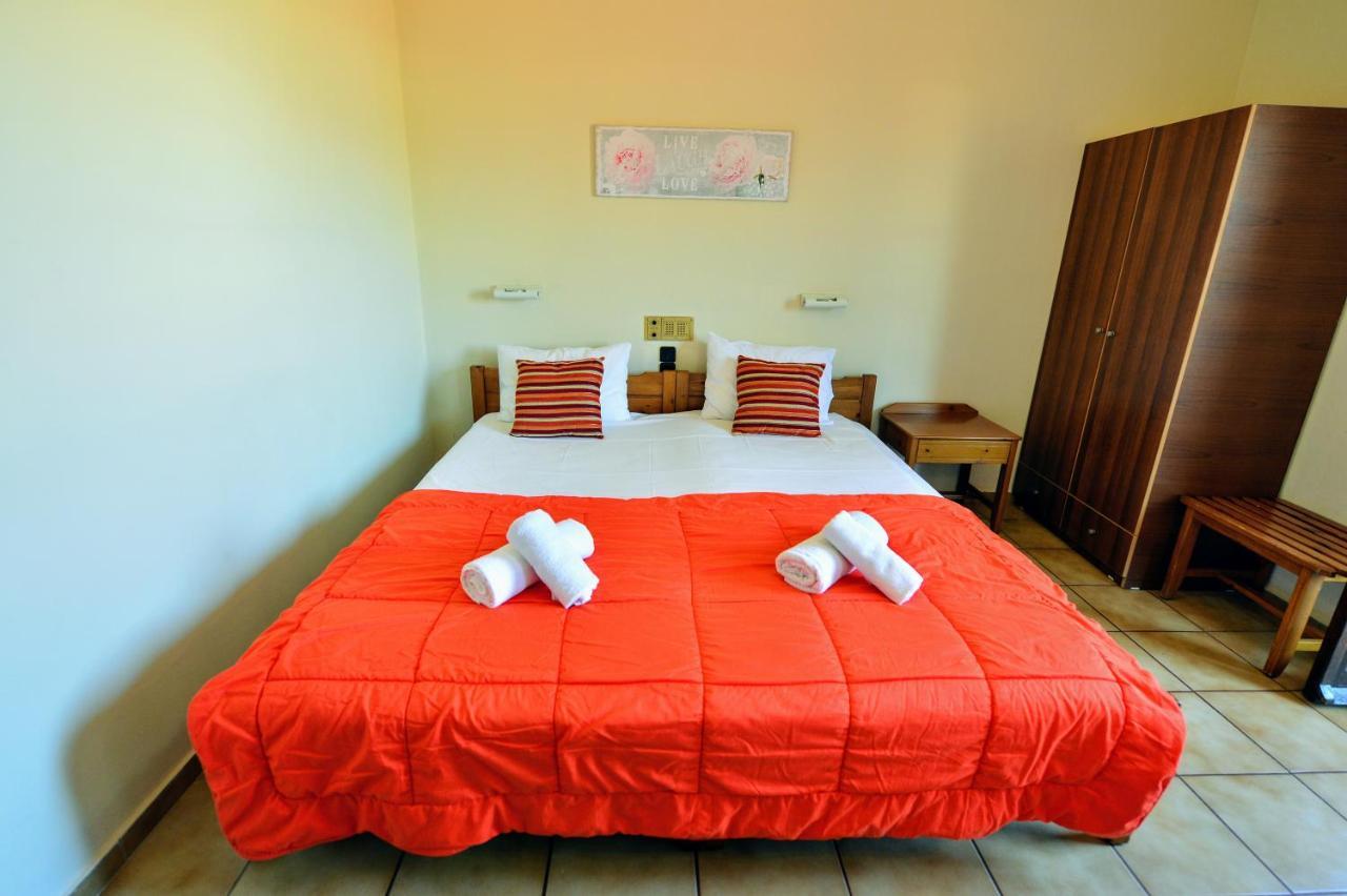 Vergas Hotel Malia Экстерьер фото